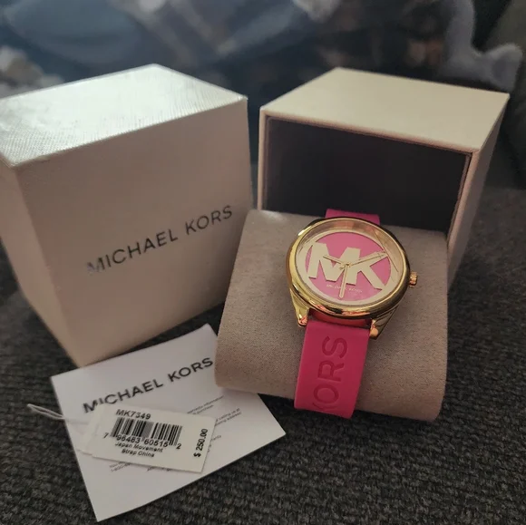 NWT and in box Authentic Michael Kors watch Brand New Michael Kors MK4718 Mini Pave Stainless Steel  main image 4